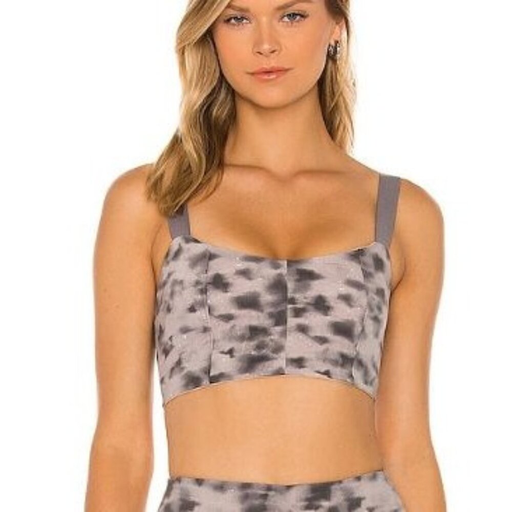 VARLEY let's go greenwood sports bra in concrete leaf size L